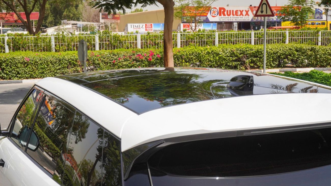 Land Rover Range Rover Evoque SE P250 DYNAMIC 2025!! FIVE YEARS WARRANTY!! THREE YEARS SERVICE CONTRACT