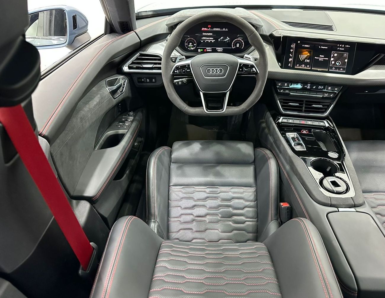 Audi etron 2023 Audi E-Tron GT, Jan 2026 Audi Warranty + Jan 2028 Service Package, GCC