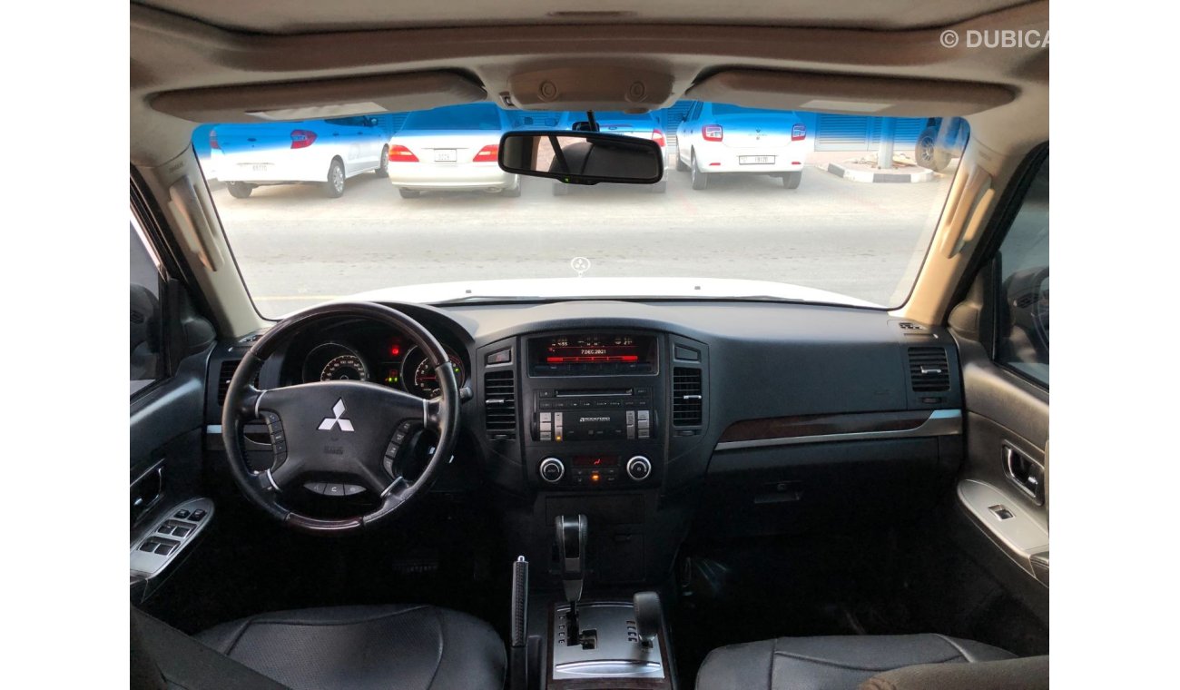 Mitsubishi Pajero GCC GLS FULL OPTION