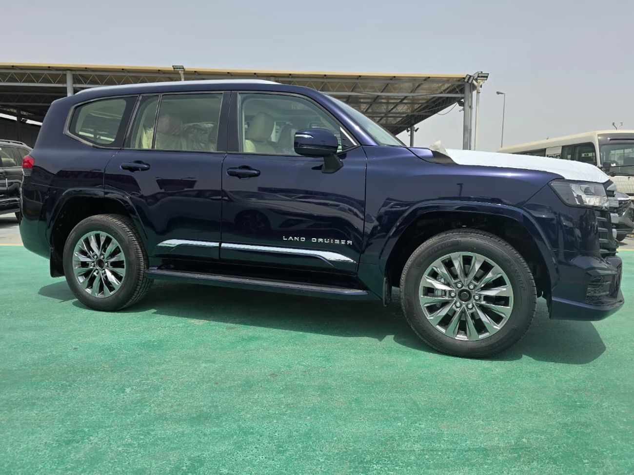 Toyota Land Cruiser GXR3 3.5L TT