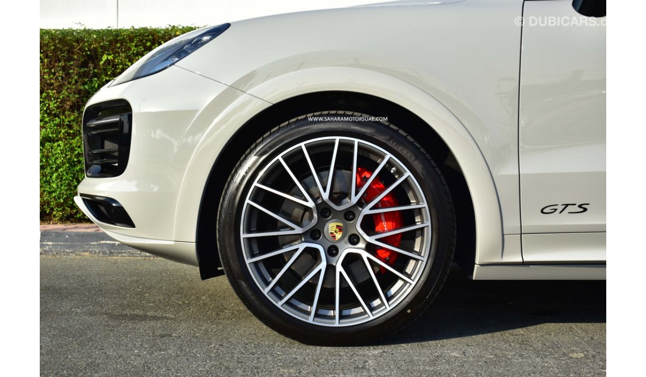 New Porsche Cayenne GTS Coupe 2022 (With Al Nabooda 5yr warranty) 2022