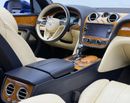 Bentley Bentayga 2017 Bentley Bentayga W12, Full Service History, High Option, GCC