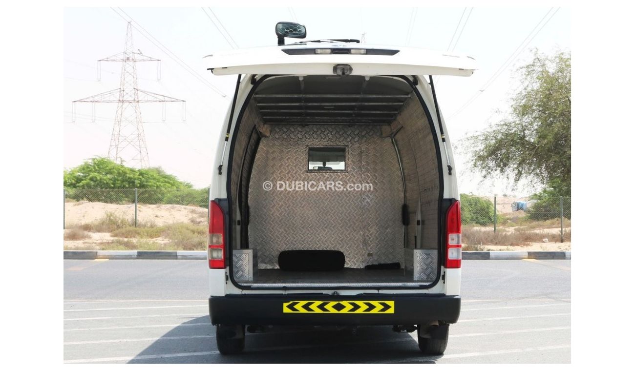 Toyota Hiace 2018 | HI ROOF DELIVERY VAN WITH GCC SPECS AND EXCELLENT CONDITION