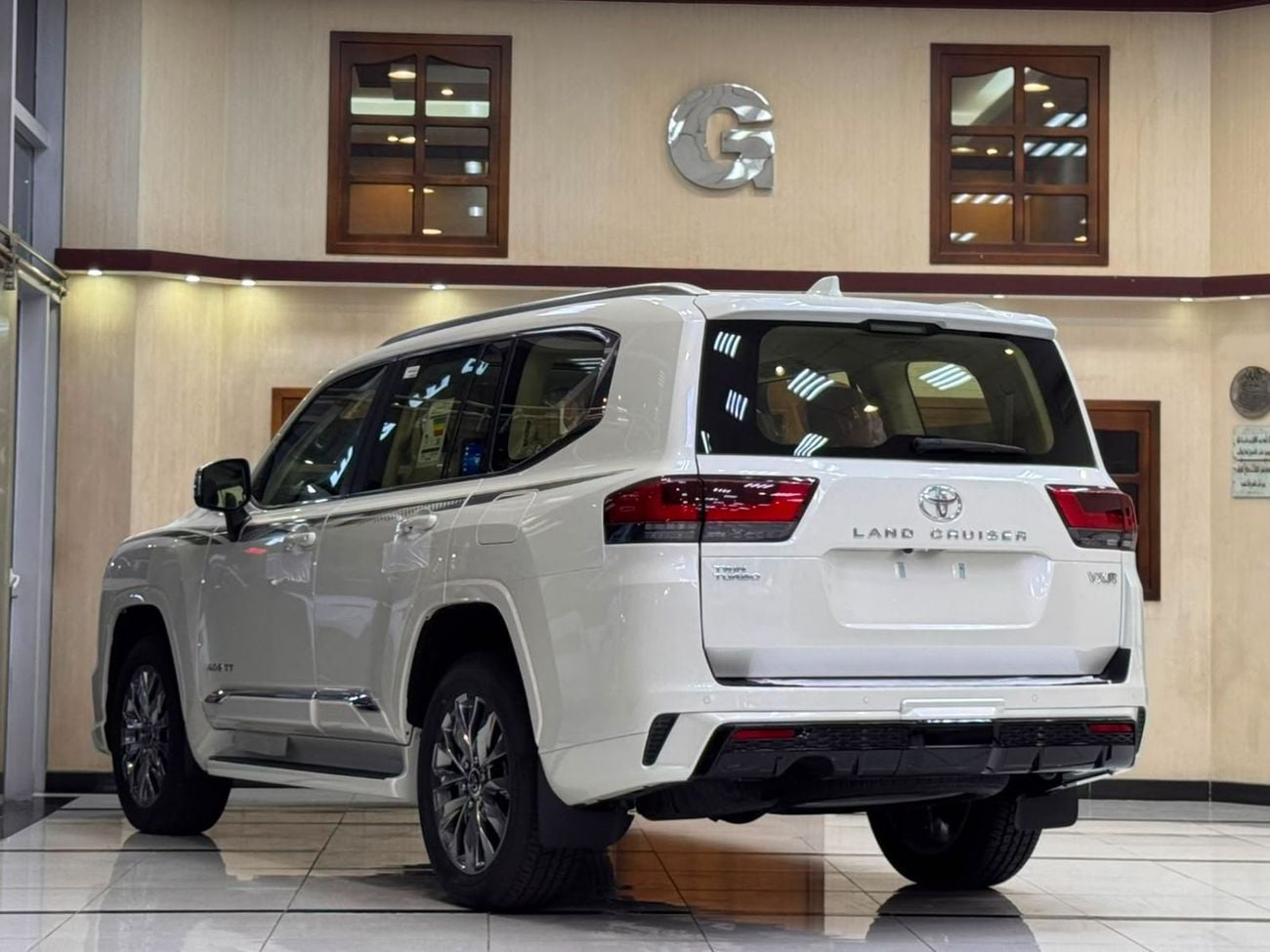 Toyota Land Cruiser VXR