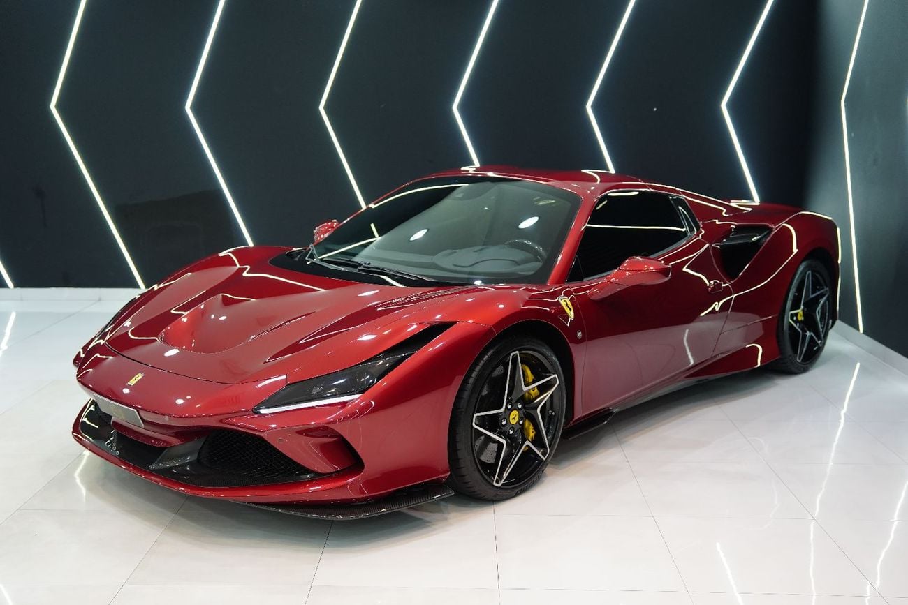 فيراري ف ٨ سبيدر 3.9T V8 Passenger Display, Suspension Lifter, Full Carbon Fiber Package!!