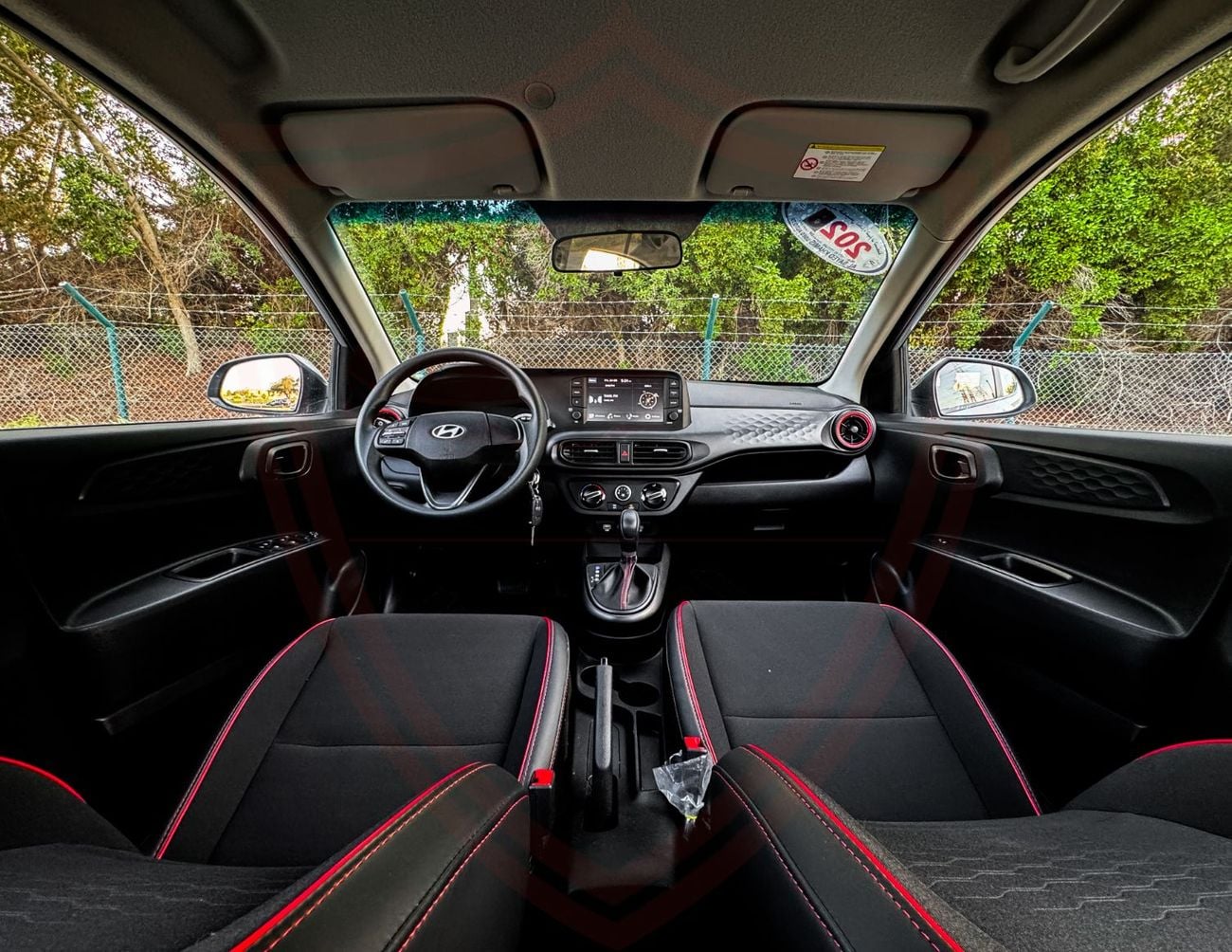 Hyundai Grand i10 Hyundai Grand i10 | 1.2 L | 2025 | GCC | Accident-Free | In Excellent Condition | 622 P.M