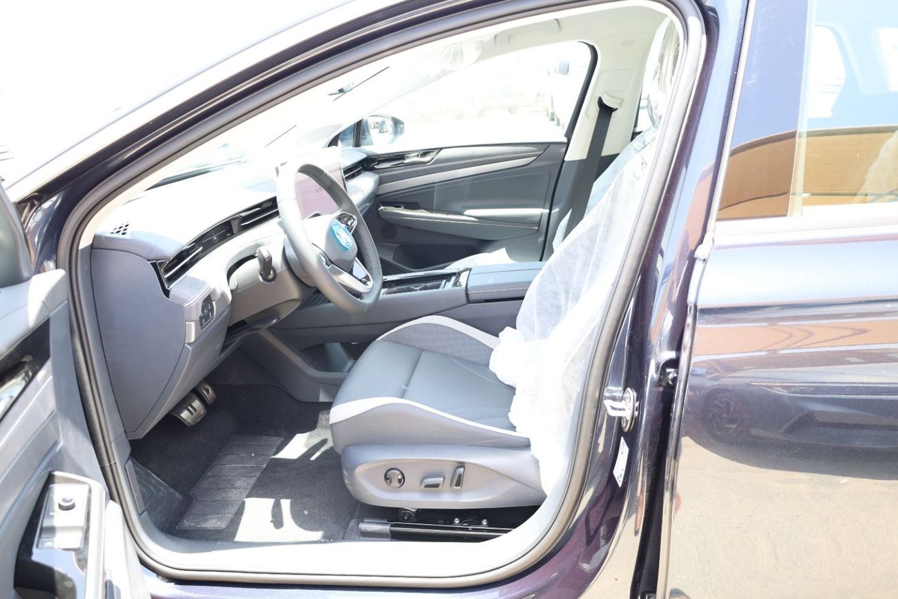 Volkswagen ID.7 VIZZION PRO 2024 MODEL ELECTRIC CAR AVAILABLE ONLY FOR EXPORT