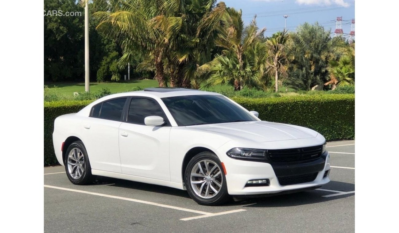 Dodge Charger SE Top charger ،2016 GCC V6 ،Full Options, sunroof, Low mileage