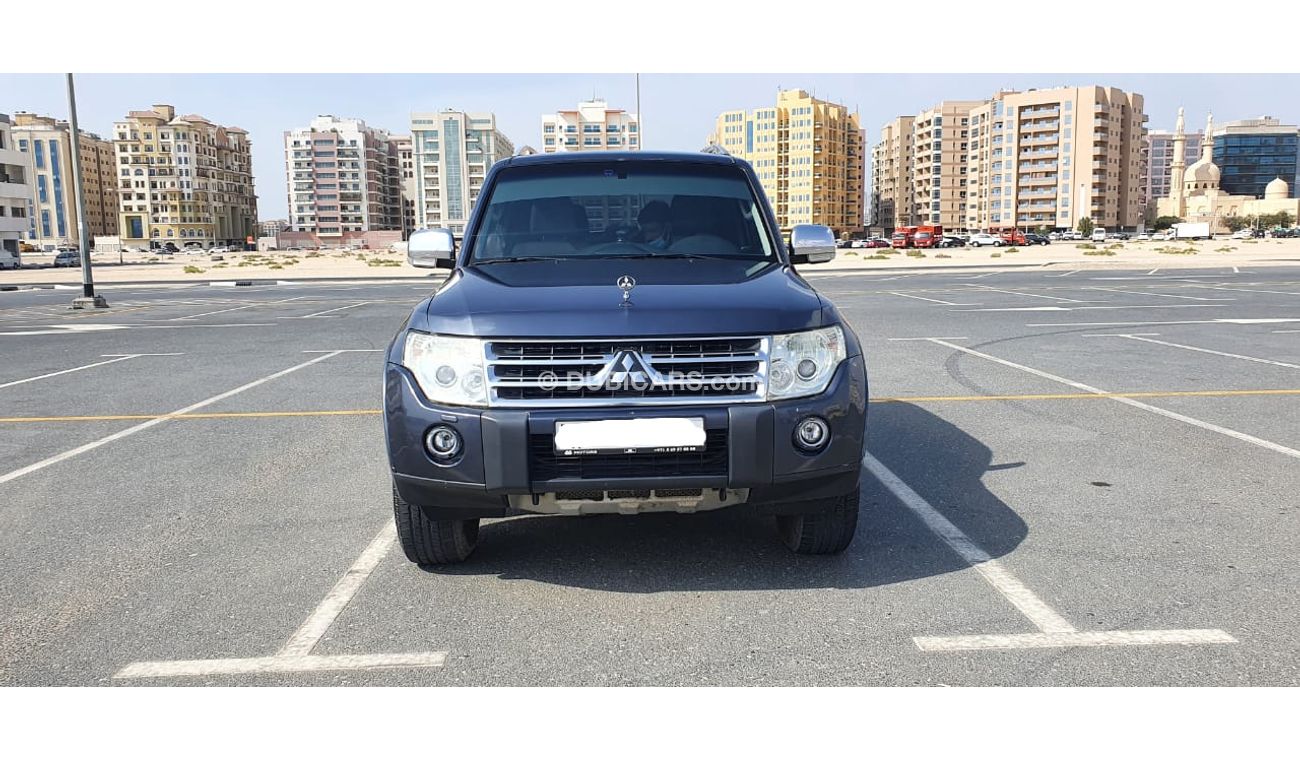 Mitsubishi Pajero V6 3.0 mid option