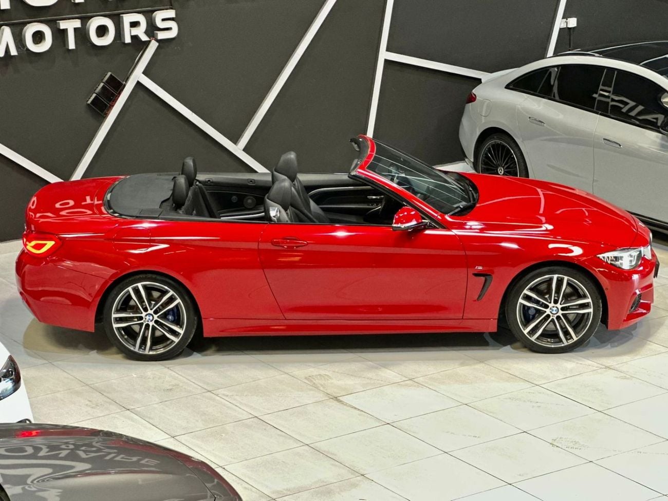 بي أم دبليو 430i Std 2.0L