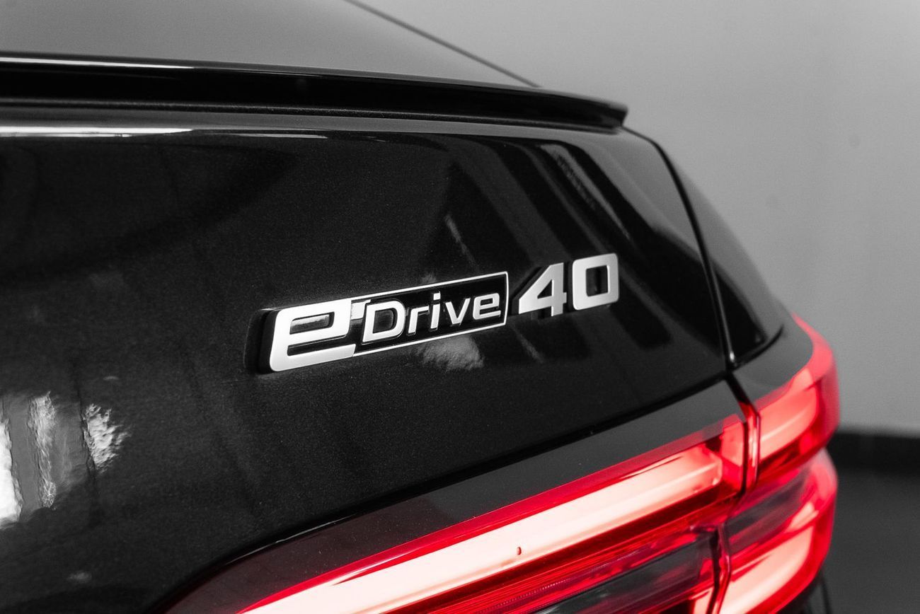 بي أم دبليو i5 M-Sport