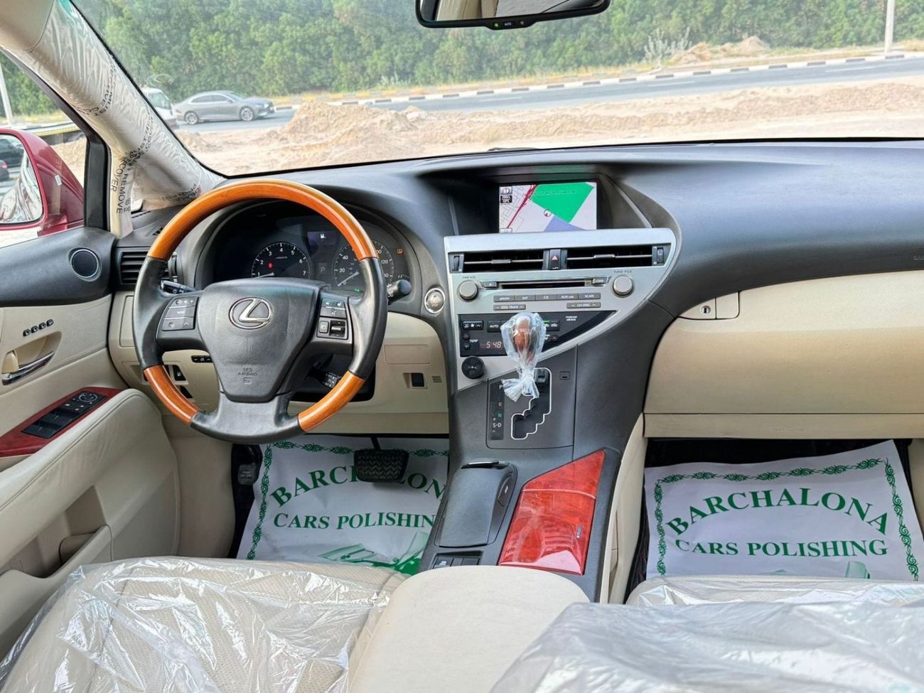 لكزس RX 350 بريمير بحالة ممتازة من الداخل و الخارج