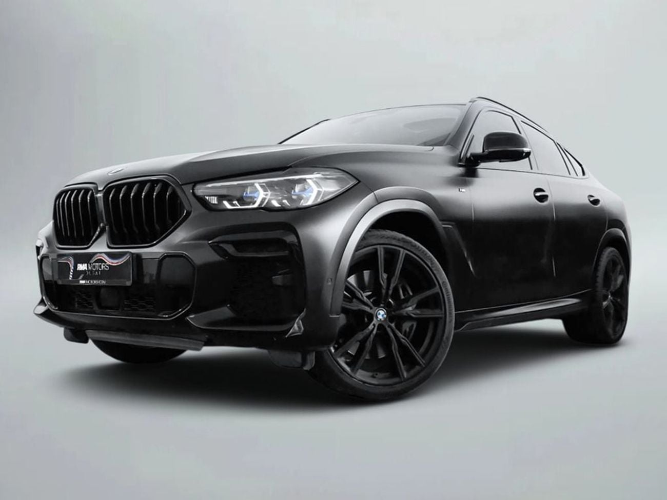 BMW X6 M50i 4.4L