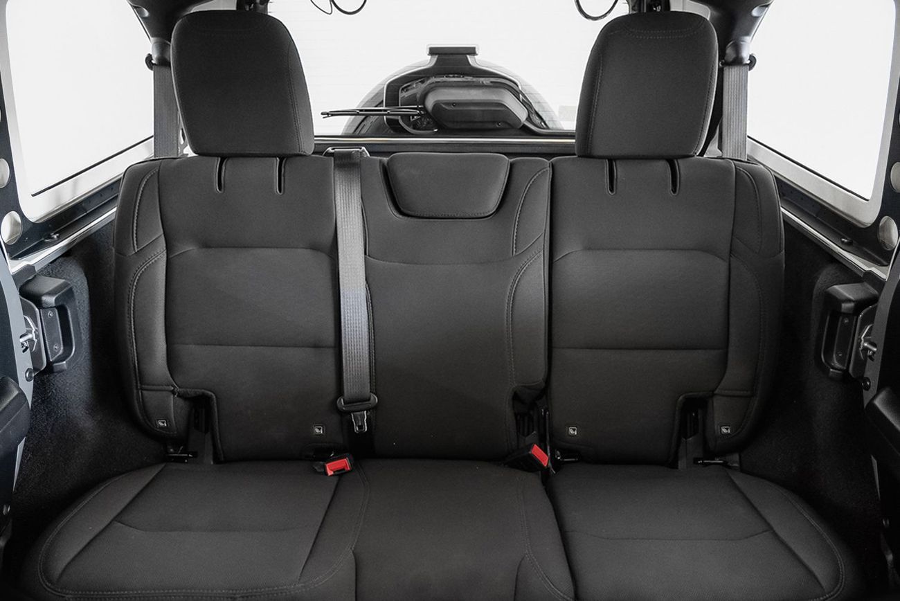 جيب رانجلر Unlimited Sport 3.6L A/T