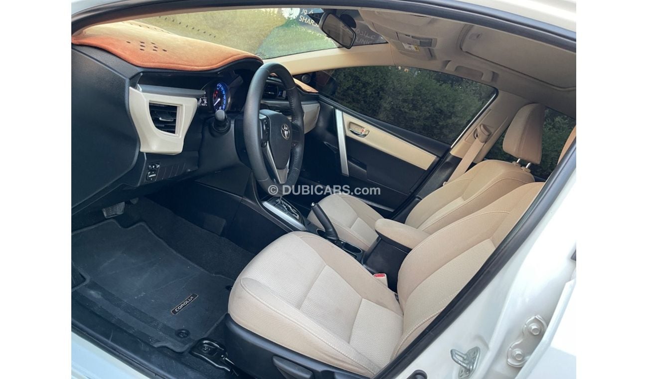 تويوتا كورولا SE