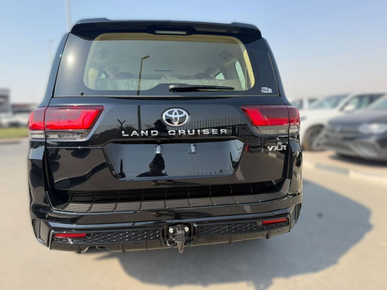 تويوتا لاند كروزر VXR