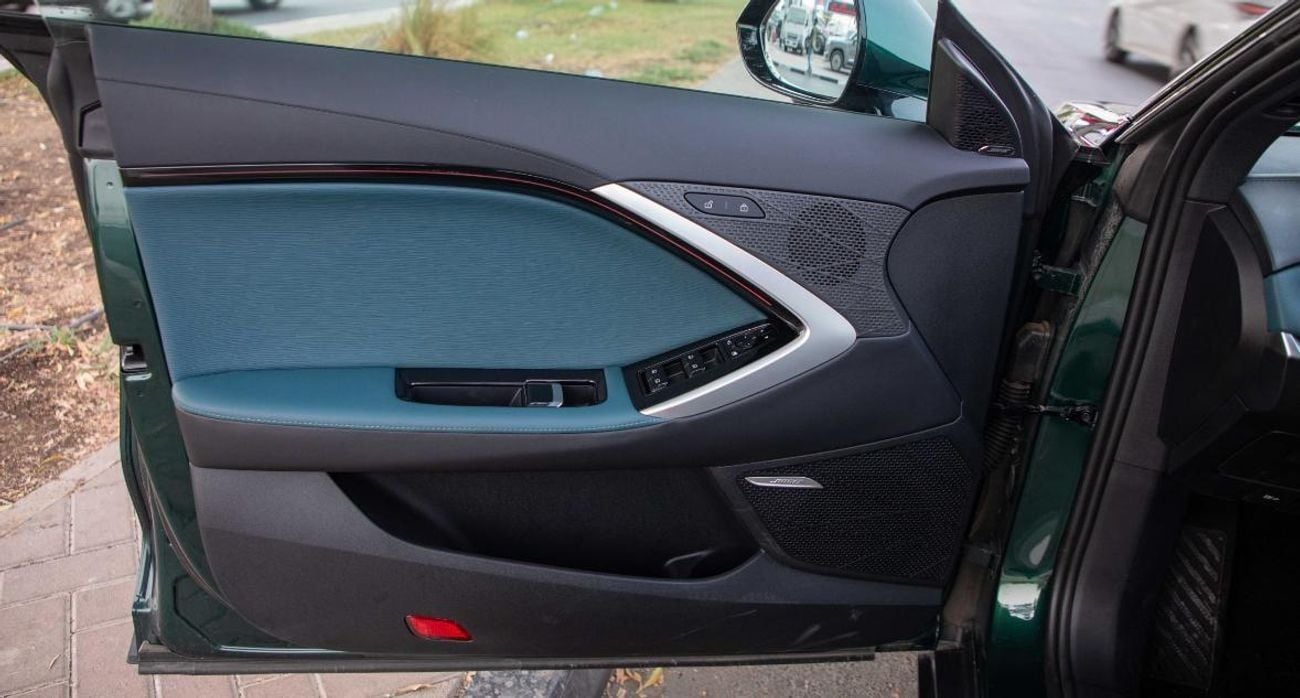 أم جي 7 1.5L DCT ELEGANCE SPORT PACKAGE SPOILER