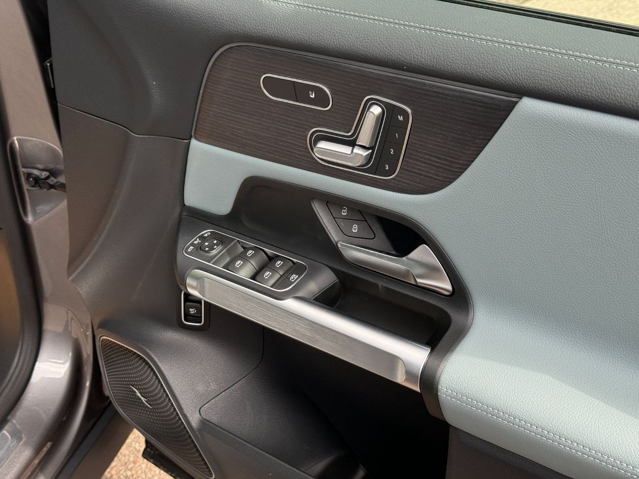 Mercedes-Benz EQB 260 EQB 250+ AMG LINE PREMIUM PLUS