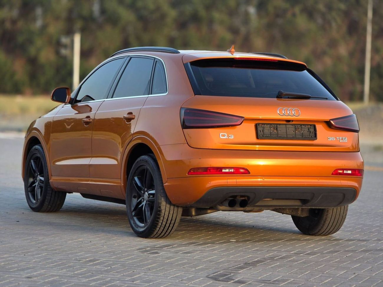 Audi Q3 35 TFSI S-Line 2.0L (180 HP)