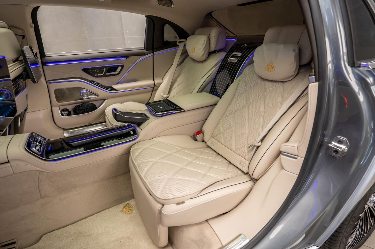 Mercedes Maybach S680 Maybach