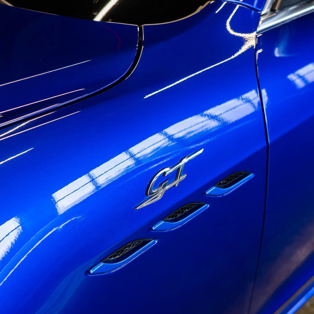 Maserati Ghibli GT AED 2,778 P.M • 0% Downpayment •  Maserati Ghibli GT Hybrid • 1 Year Warranty
