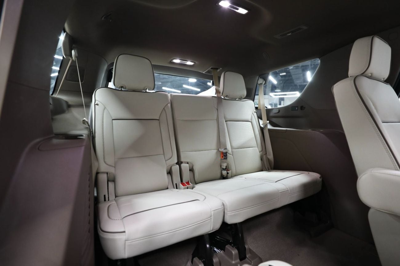 GMC Yukon 6.2 V8 Denali (AWD) GCC | V8 6.2L | 7 Seats | SWB | Brand New | Ref#Denali