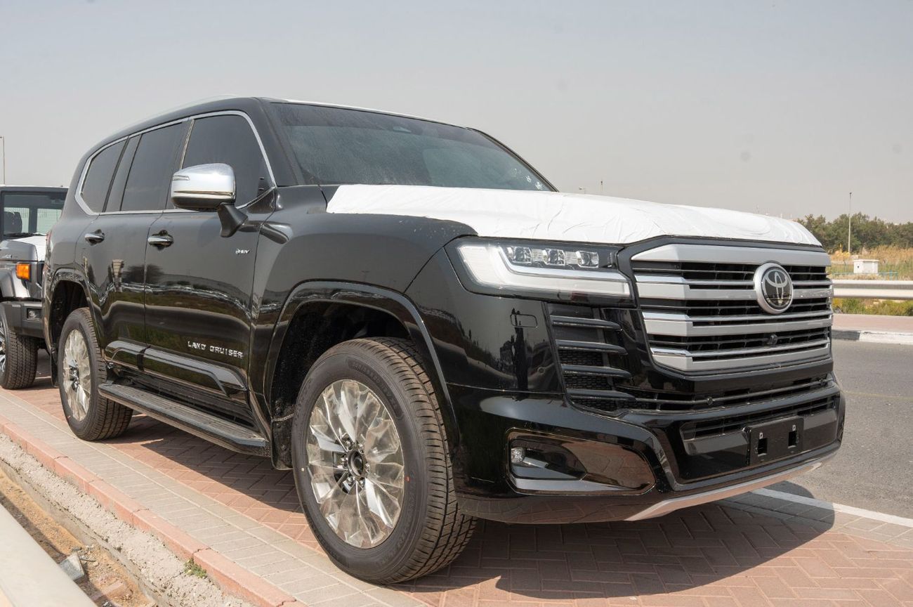 تويوتا لاند كروزر 2026 Toyota LC300 VXR 3.5L Hybrid AT (Black -red)
