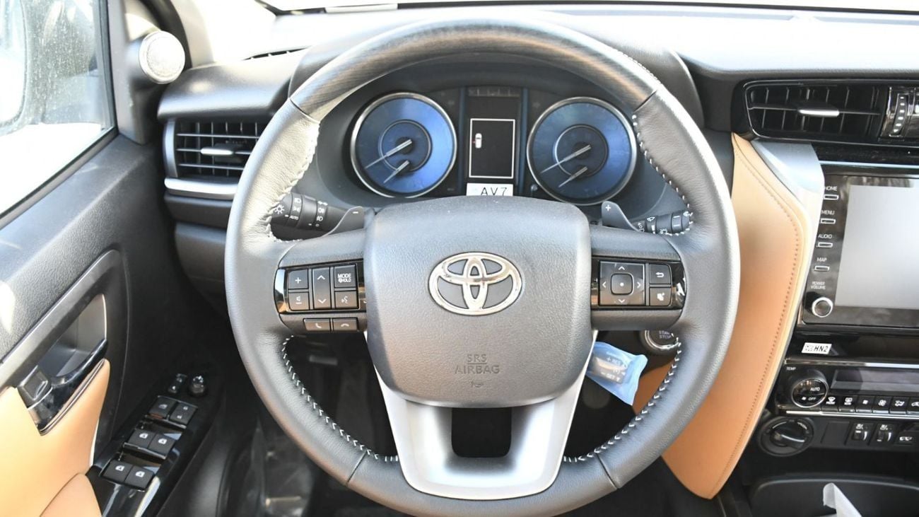 Toyota Fortuner VXR 4.0L (278 HP) VXR V6 4.0L Petrol Full Option 2025YM