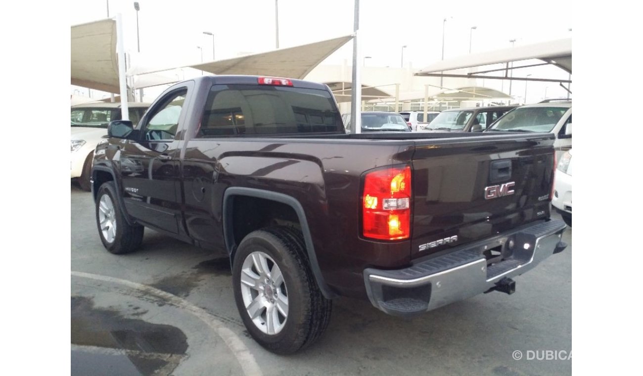 GMC Sierra