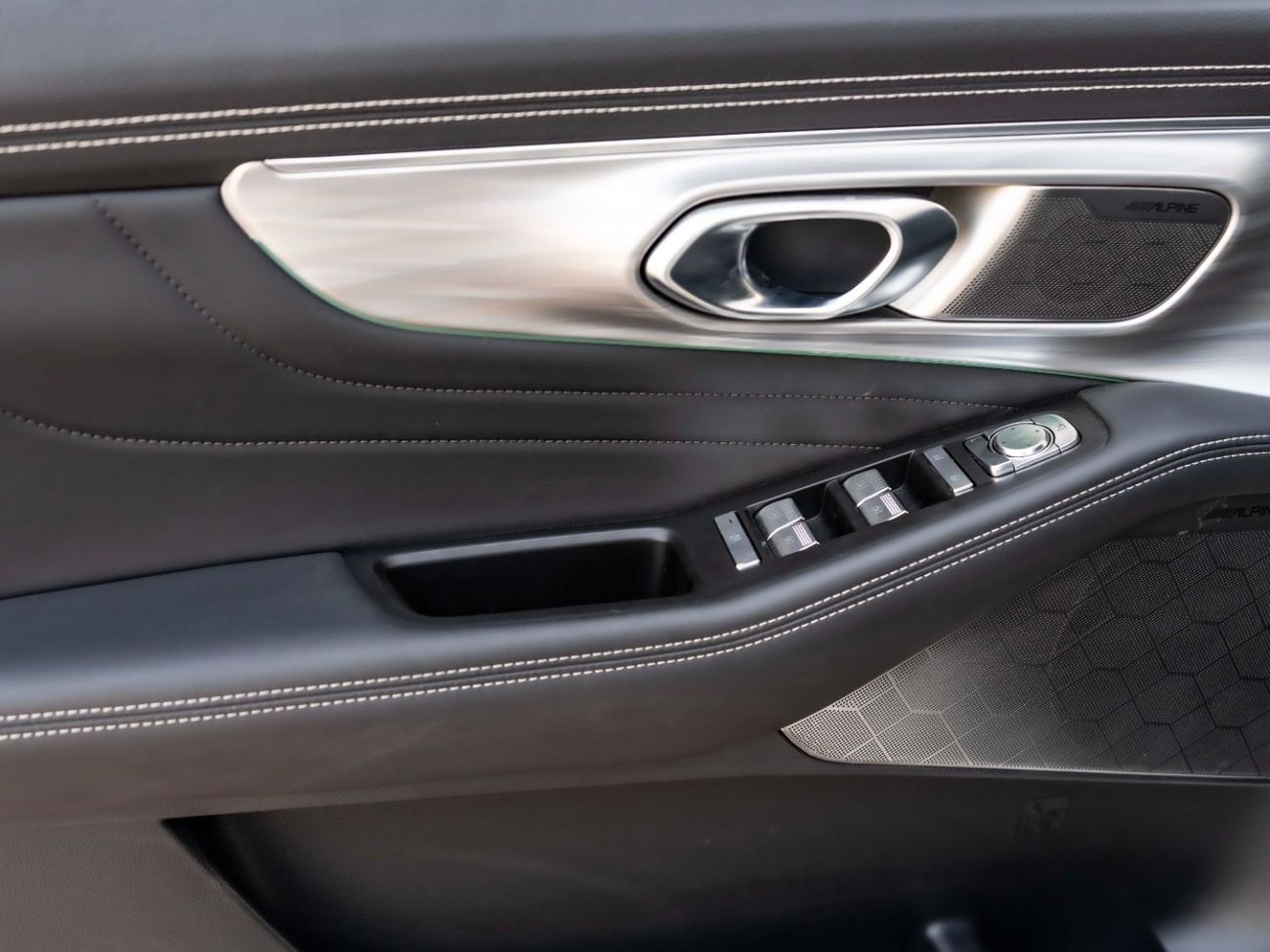 جي إي سي GS 8 2.0T GX (4WD)