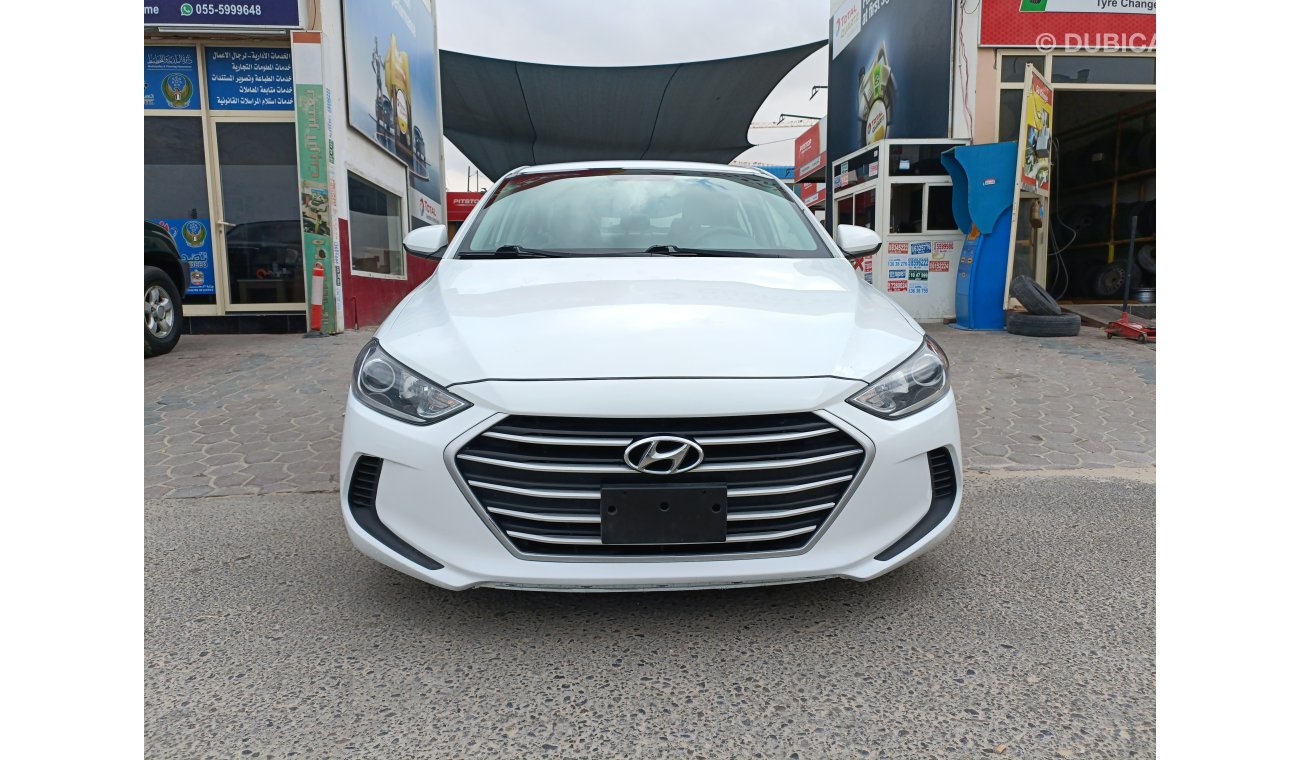 Hyundai Elantra 2.0