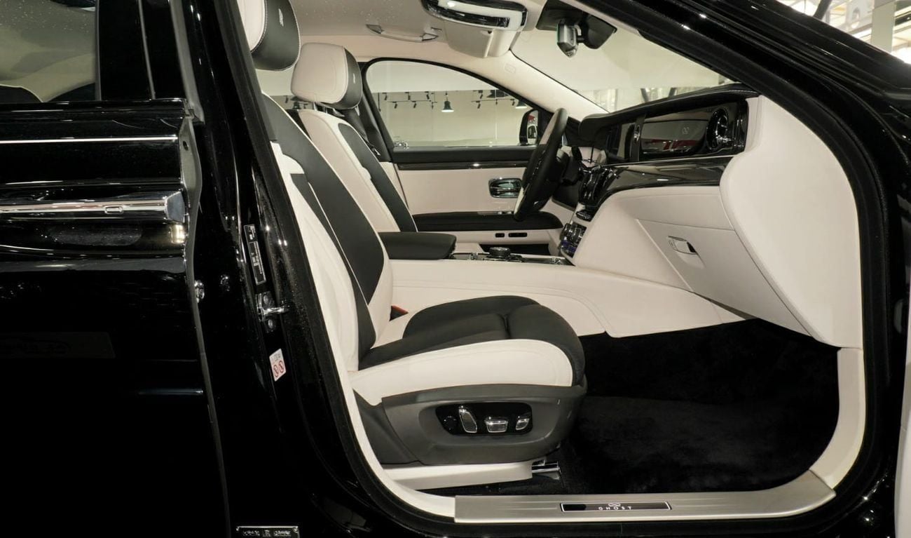 Rolls-Royce Ghost Rolls Royce Ghost 6.75T Short Wheelbase | 0km | 2025
