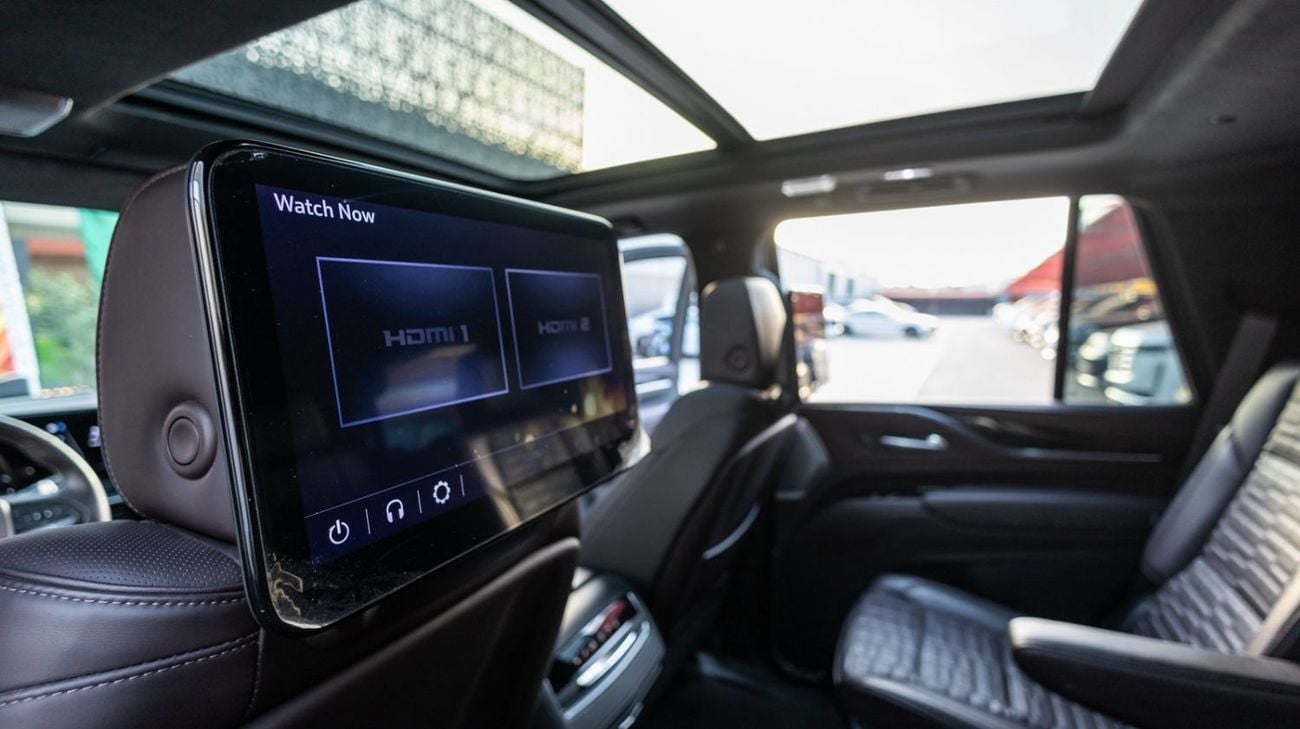 Cadillac Escalade Escalade-V 6.2L 2023 Cadillac Escalade V-Series GCC | Agency Warranty | Service Contract