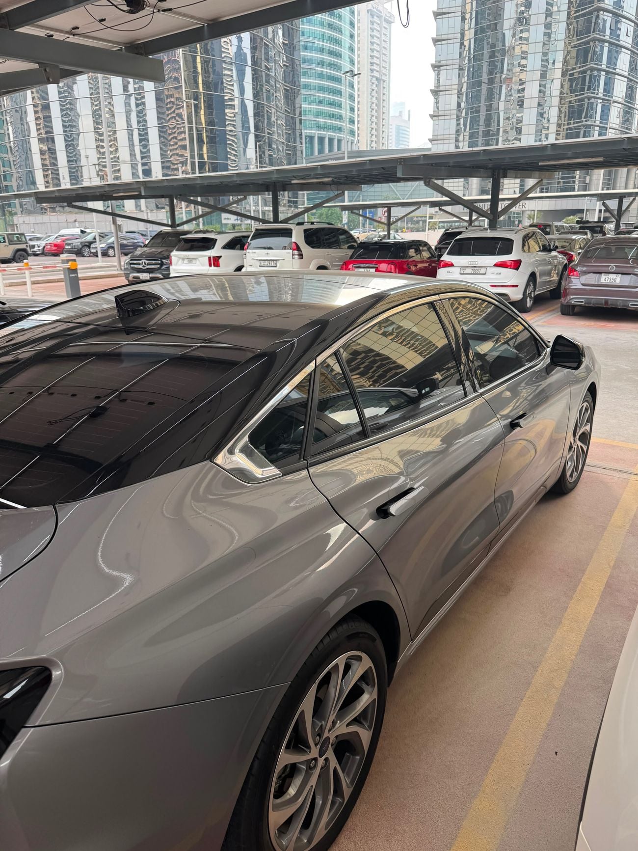 Ford Taurus TITANIUM