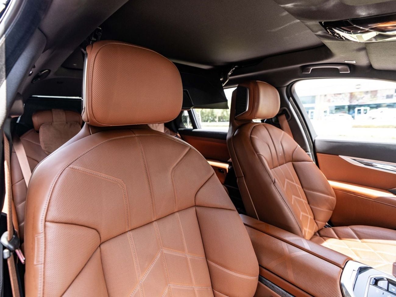 BMW 735i M SPORT