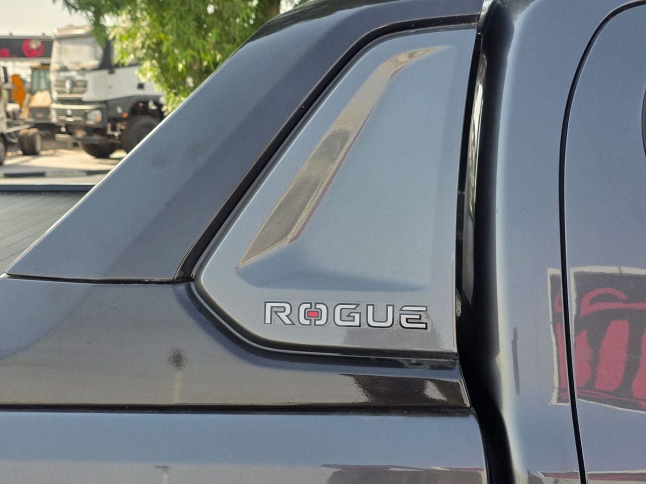 Toyota Hilux ROGUE DIESEL RIGHT HAND 2024 MODEL