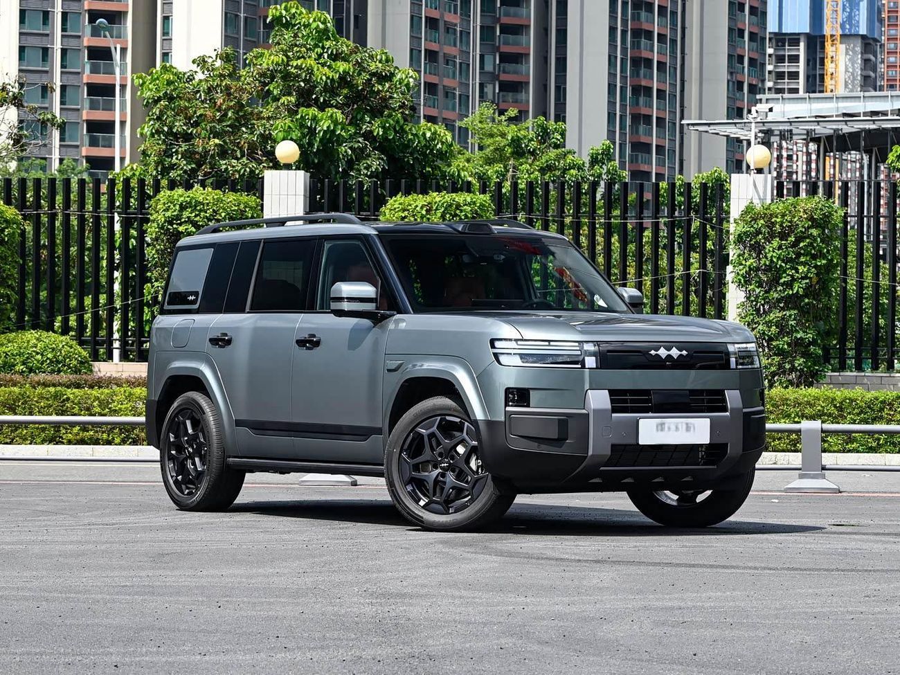 BYD Leopard Titanium 7 Four-wheel drive basic model