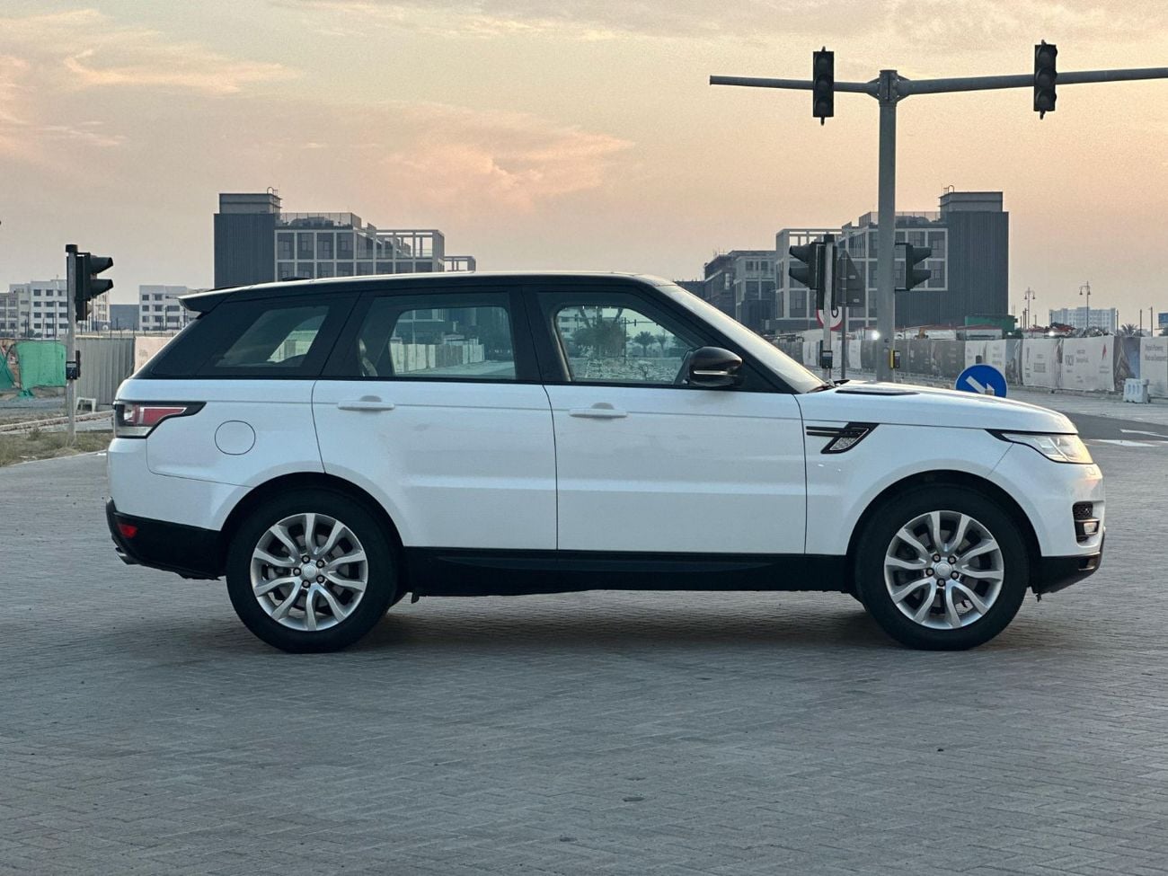 لاند روفر رينج روفر سبورت