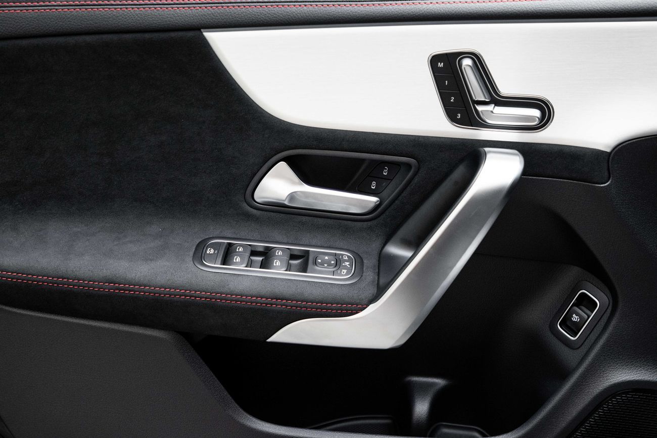 Mercedes-Benz CLA 250 CLA 200 AMG | 3,917 P.M | 0% Downpayment | 5 YEAR AGENCY WARRANTY!