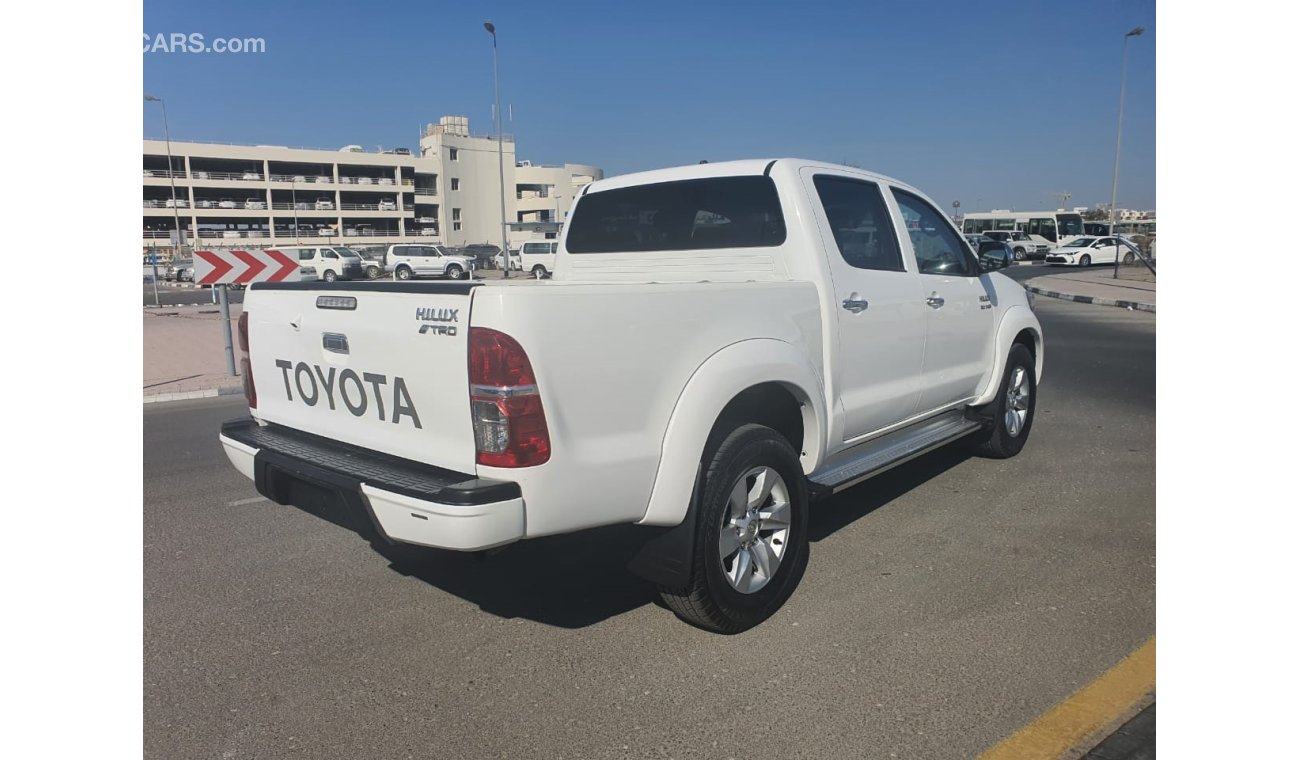 Toyota Hilux DIESEL 3.0L AUTOMATIC RIGHT HAND DRIVE (EXPORT ONLY)