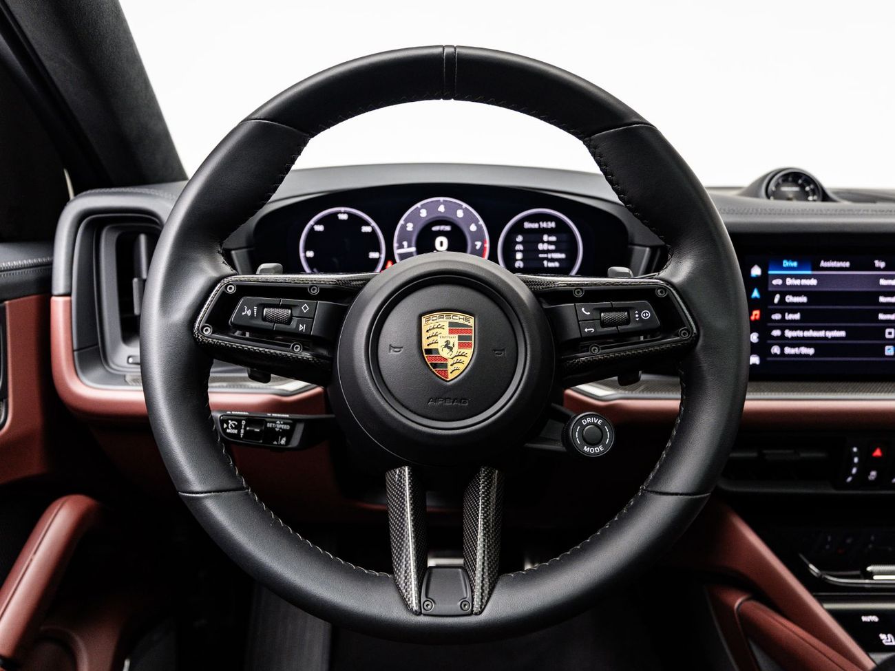 بورش كايان 2025 Porsche Cayenne GTS Coupe, 4.0 TC V8, 4WD, 493bbhp, 8-Speed PDK