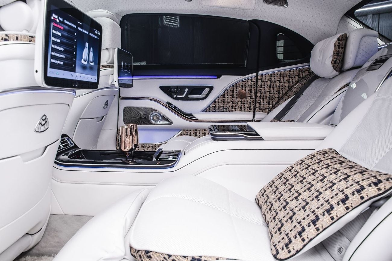 مرسيدس مايباخ S680 مايباخ مرسيدس-مايباخ S680 هاوت فواتور V12 إصدار فائق الندرة – 1 من 150 حول العالم