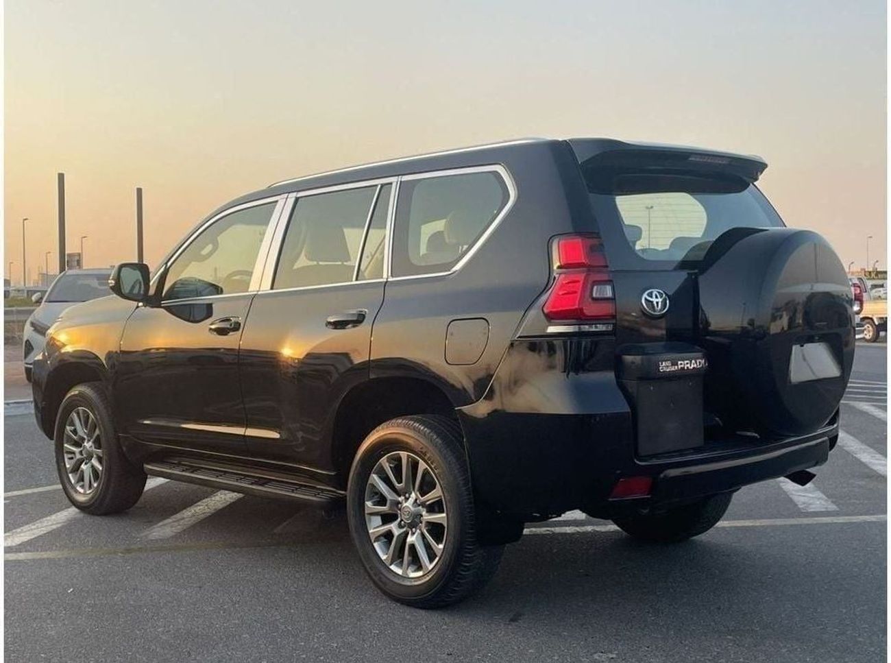 Toyota Prado Urgent sale! 2010 Toyota Prado TX.L 4.0L V6 - 2023 Modified - DVD + Rear CAM  & AC - Push Start - No