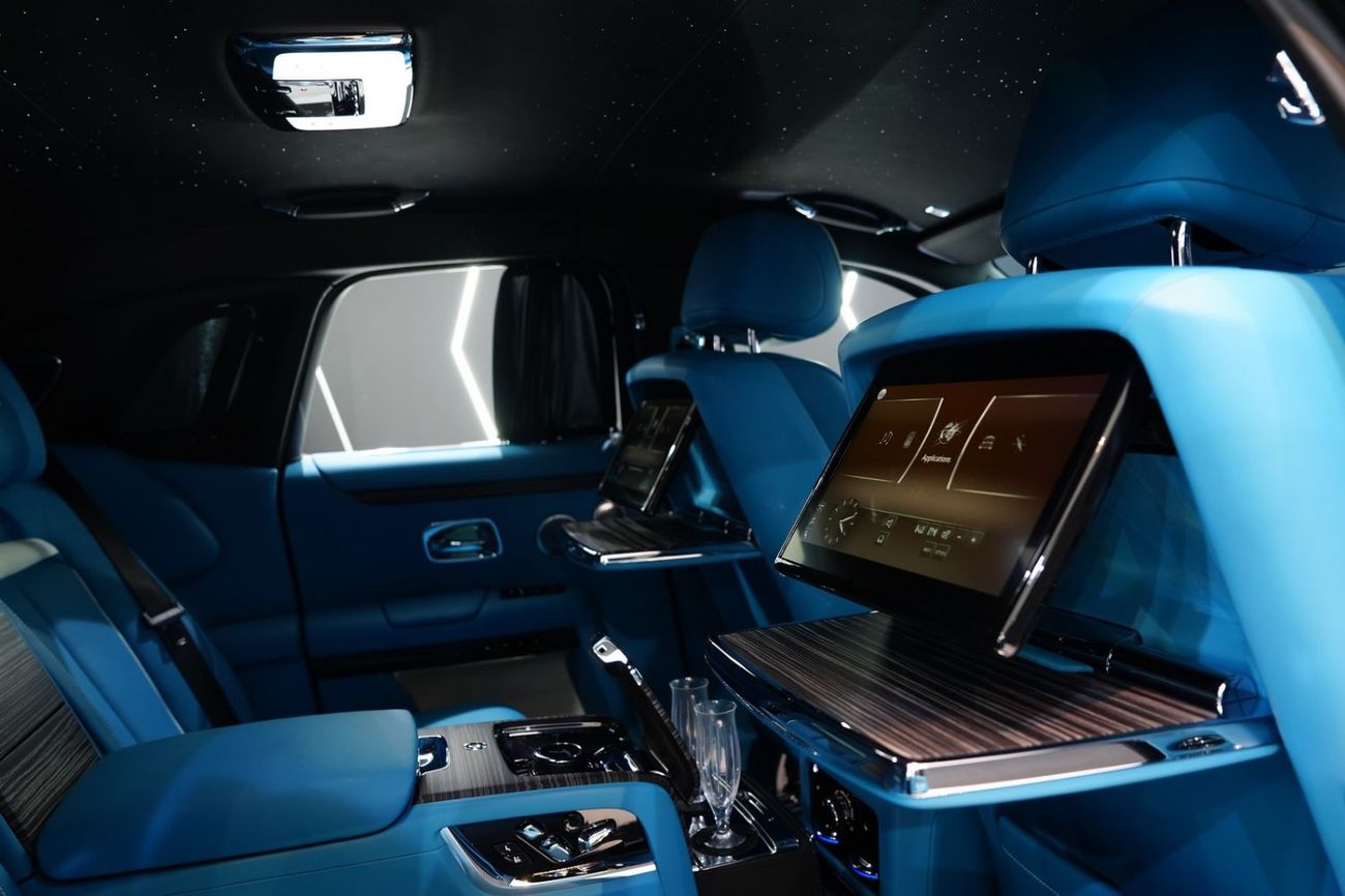 Rolls Royce Ghost Standard VIP Rear Seats w/ Entertainment Screens, Bespoke Audio, Very Low KM, Dealer Warranty!!