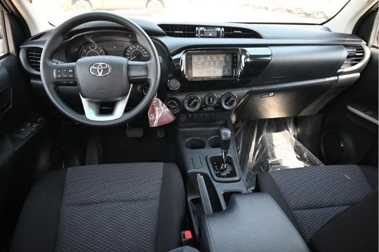 تويوتا هيلوكس Double Cab Pickup DLX 2.4L Diesel 4WD Automatic Transmission