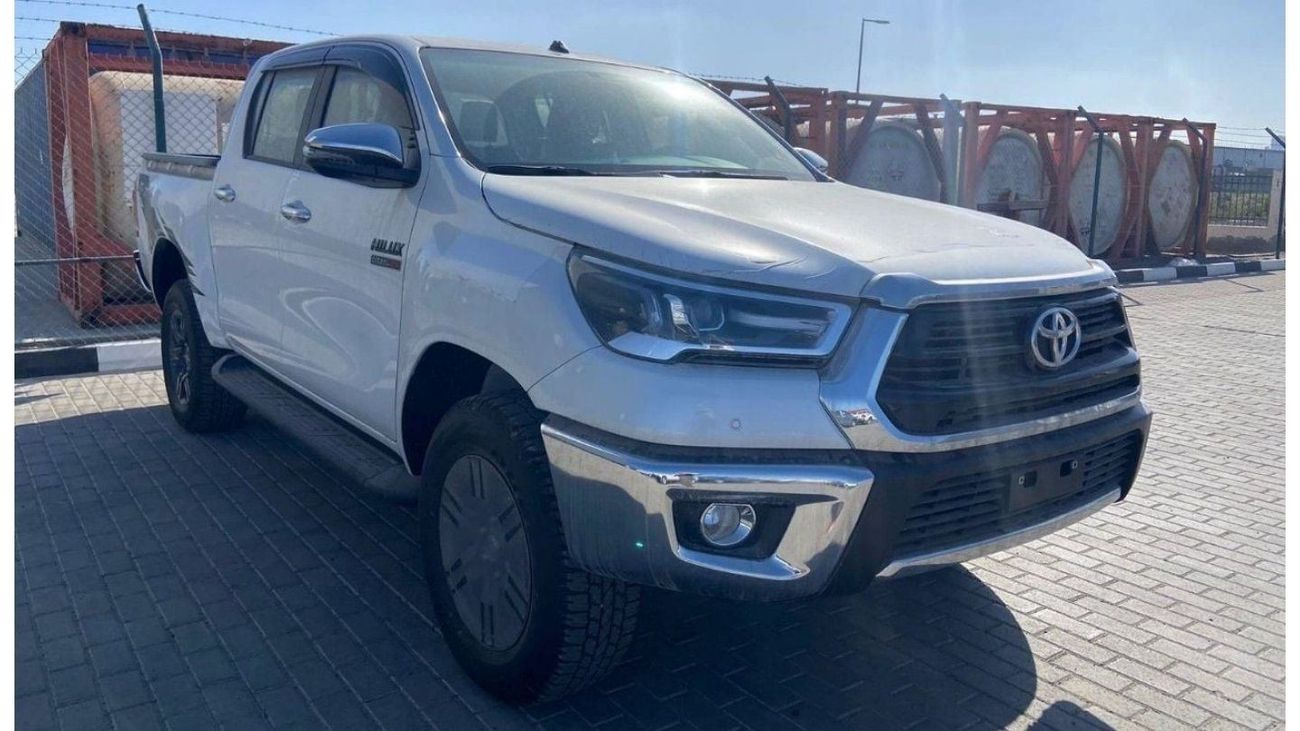 تويوتا هيلوكس DC DIESEL 2.4L 4x4 6AT FOR EXPORT