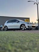 فولكس واجن جولف GTI