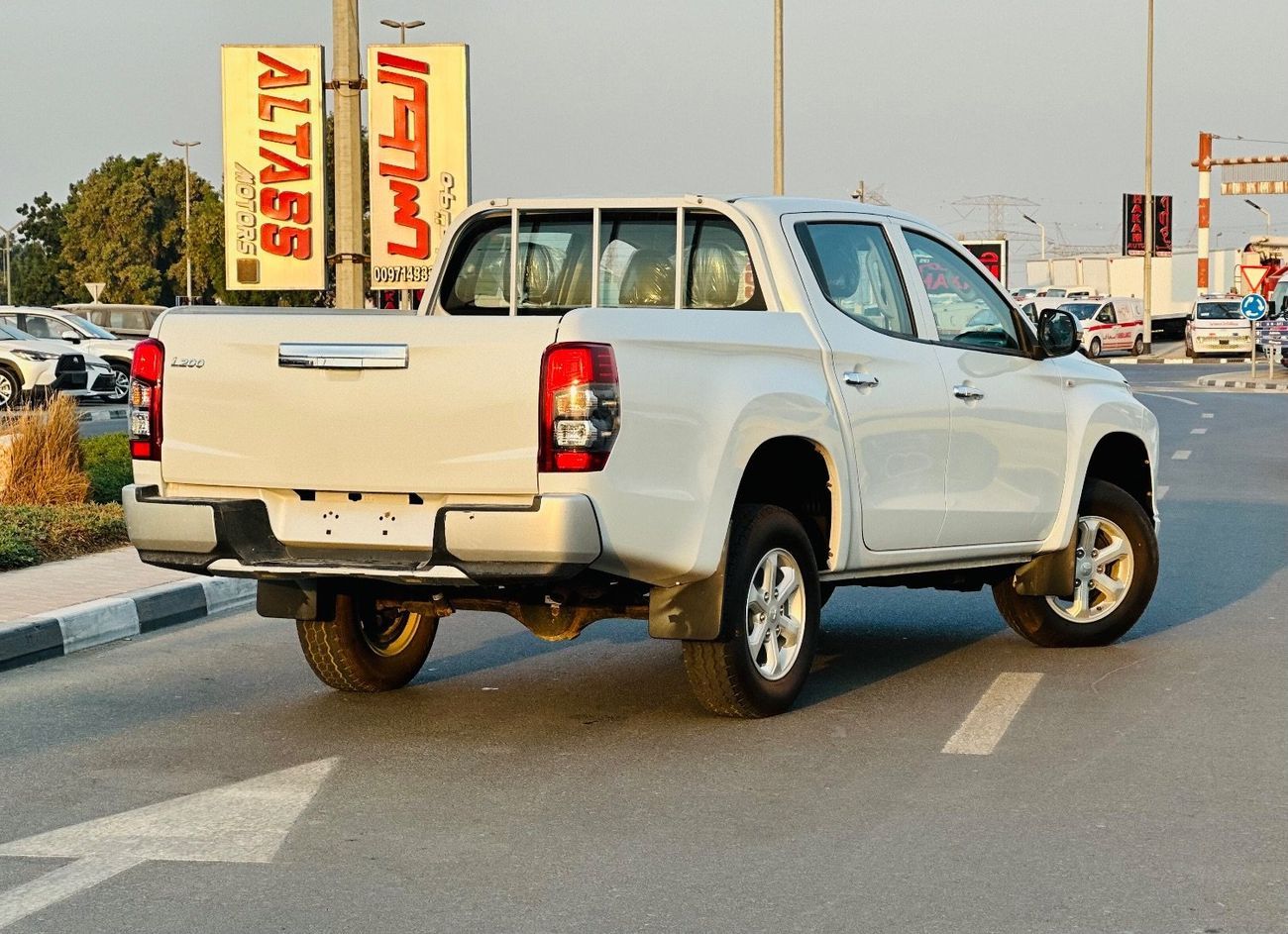 ميتسوبيشي L200 GL 2.4L (132 HP)