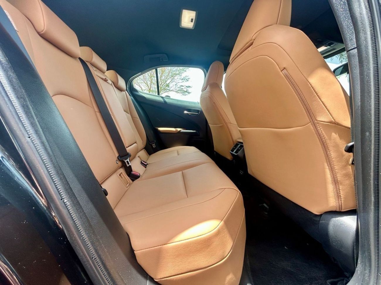 Lexus UX200 LEXUS UX200 2023 GCC LOW MILEAGE SINGLE OWNER WITH AGENCY WARRANTY