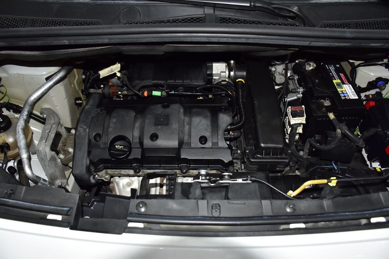 Peugeot Partner EXCELLENT DEAL for our Peugeot Partner ( 2022 Model ) in White Color GCC Specs